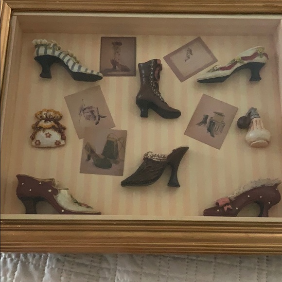 Victorian 3D Shadow Box Wall Art Filigree Frame - Picture 2 of 4